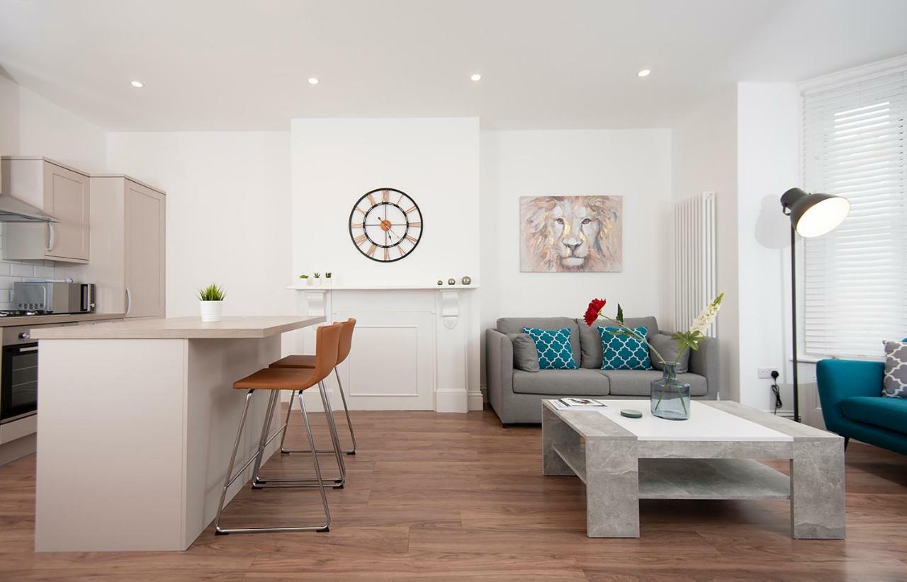 Flat A - Spacious Ground Floor, 1 Bedroom In Southsea, Appartement